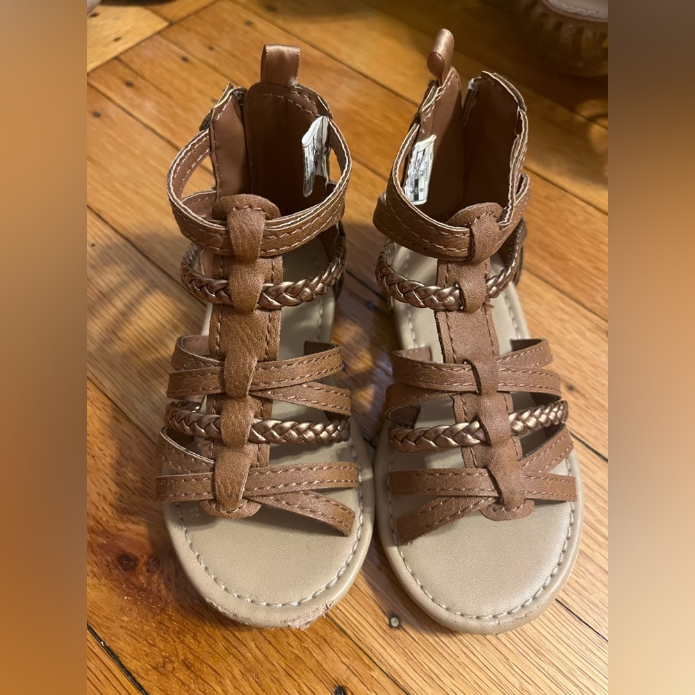 Carter’s Gladiator Sandals. Toddler/Baby Size 6. Brown.